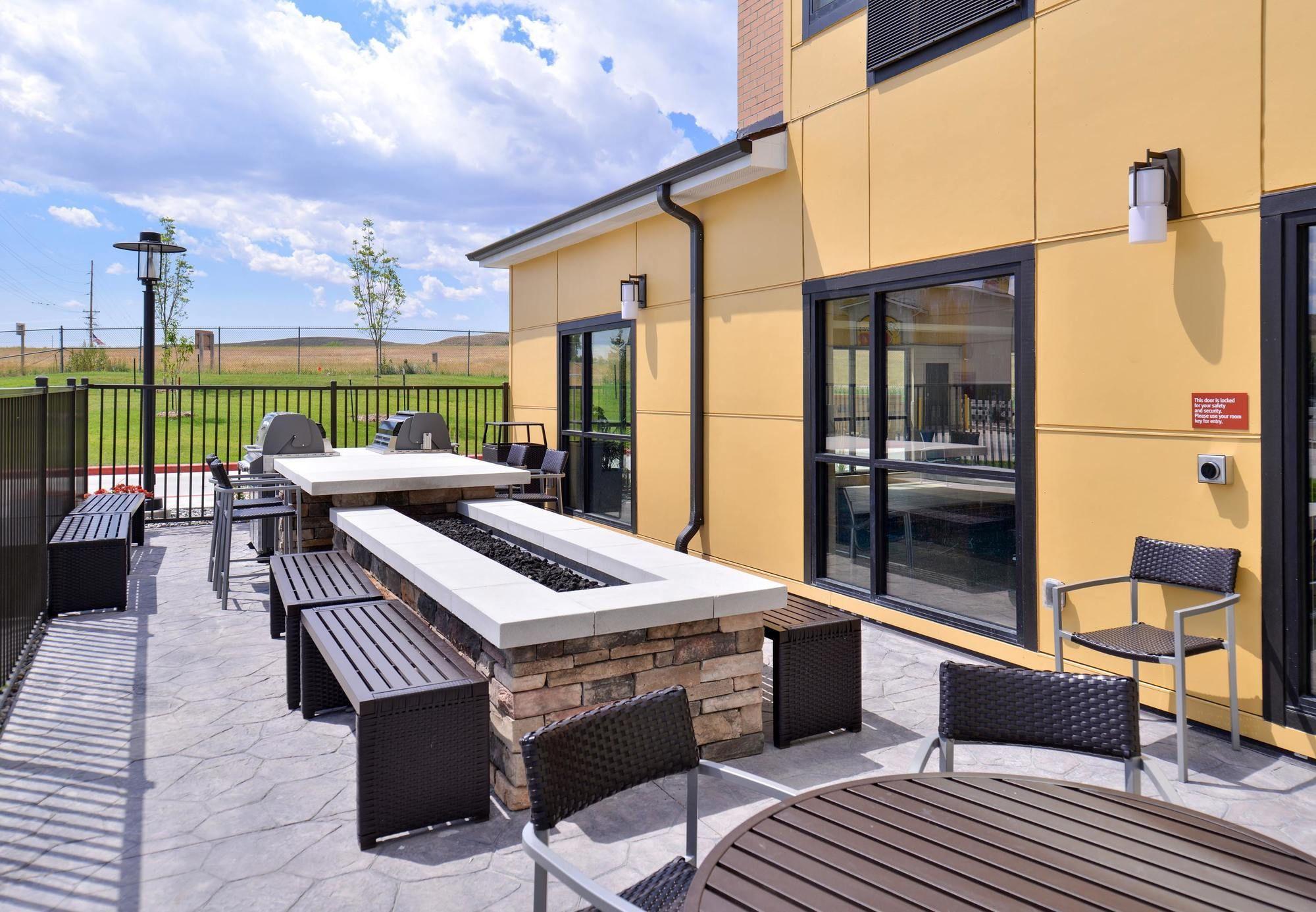 Towneplace Suites By Marriott Gillette Buitenkant foto